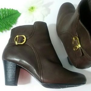 Clarks Leather Heeled ANKLE Boots / Gold Buckle